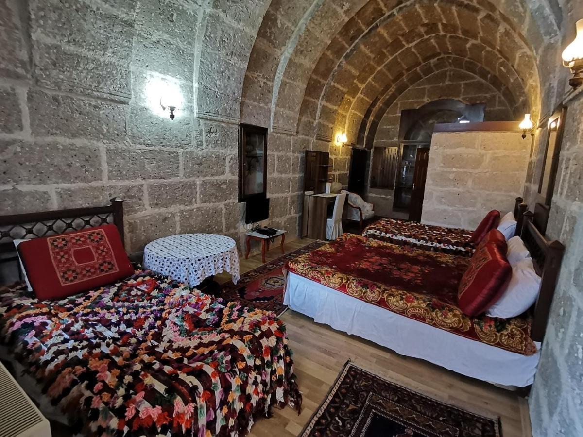 Osmanoglu Hotel Guzelyurt Eksteriør billede