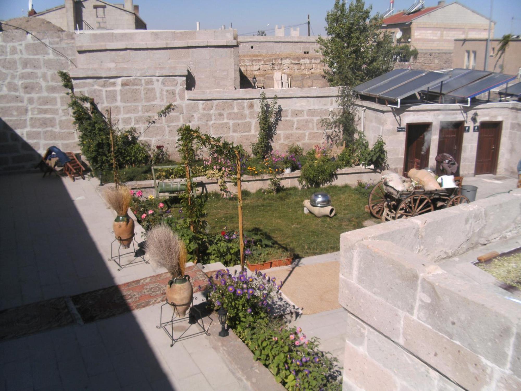 Osmanoglu Hotel Guzelyurt Eksteriør billede