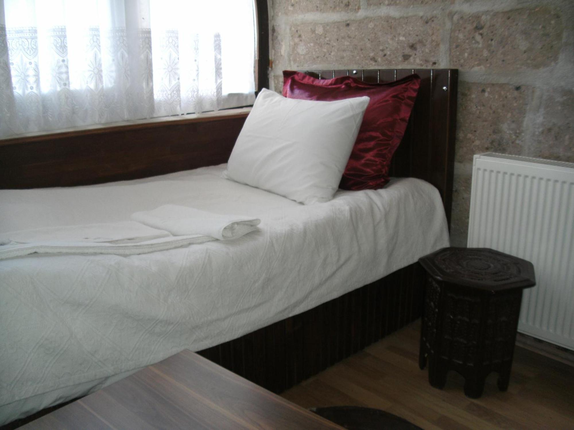 Osmanoglu Hotel Guzelyurt Eksteriør billede